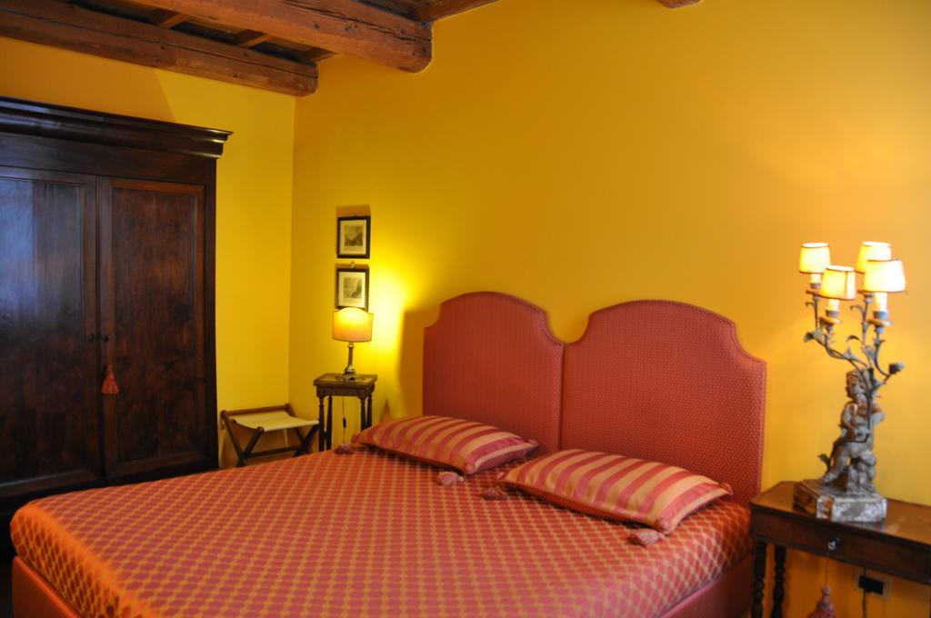 Piazza Nova Guest House Ferrara Kamer foto
