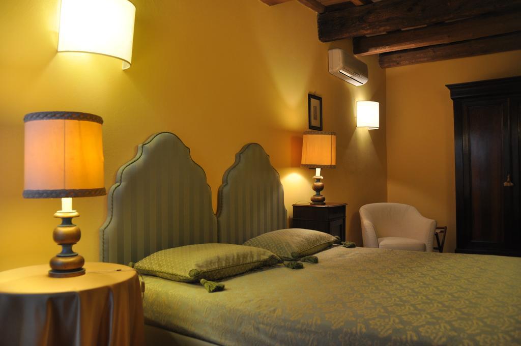 Piazza Nova Guest House Ferrara Buitenkant foto